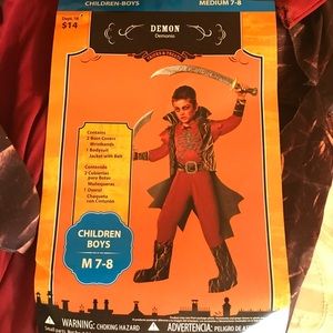 Boys 6pc Demon Halloween Costume Size Medium 7-8
